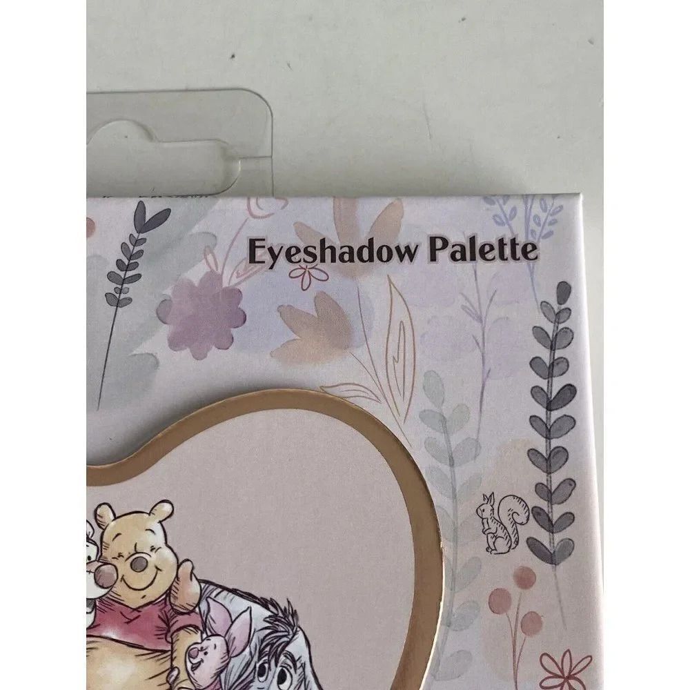 Disney Winnie The Pooh Heart Shaped Eyeshadow Palette With Mirror 12 Colors NEW - Picture 5 of 15